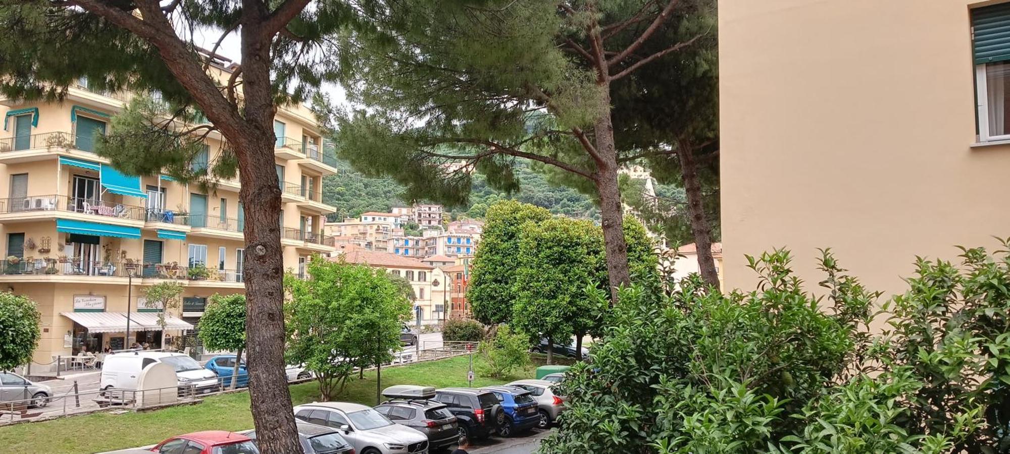 Piccolo Hotel Holiday Center Finale Ligure Buitenkant foto